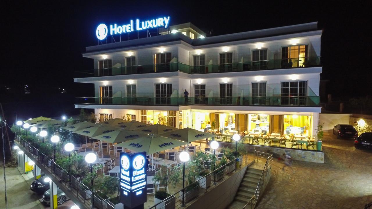 Hotel Luxury Ksamil Ngoại thất bức ảnh